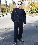 001.jpg