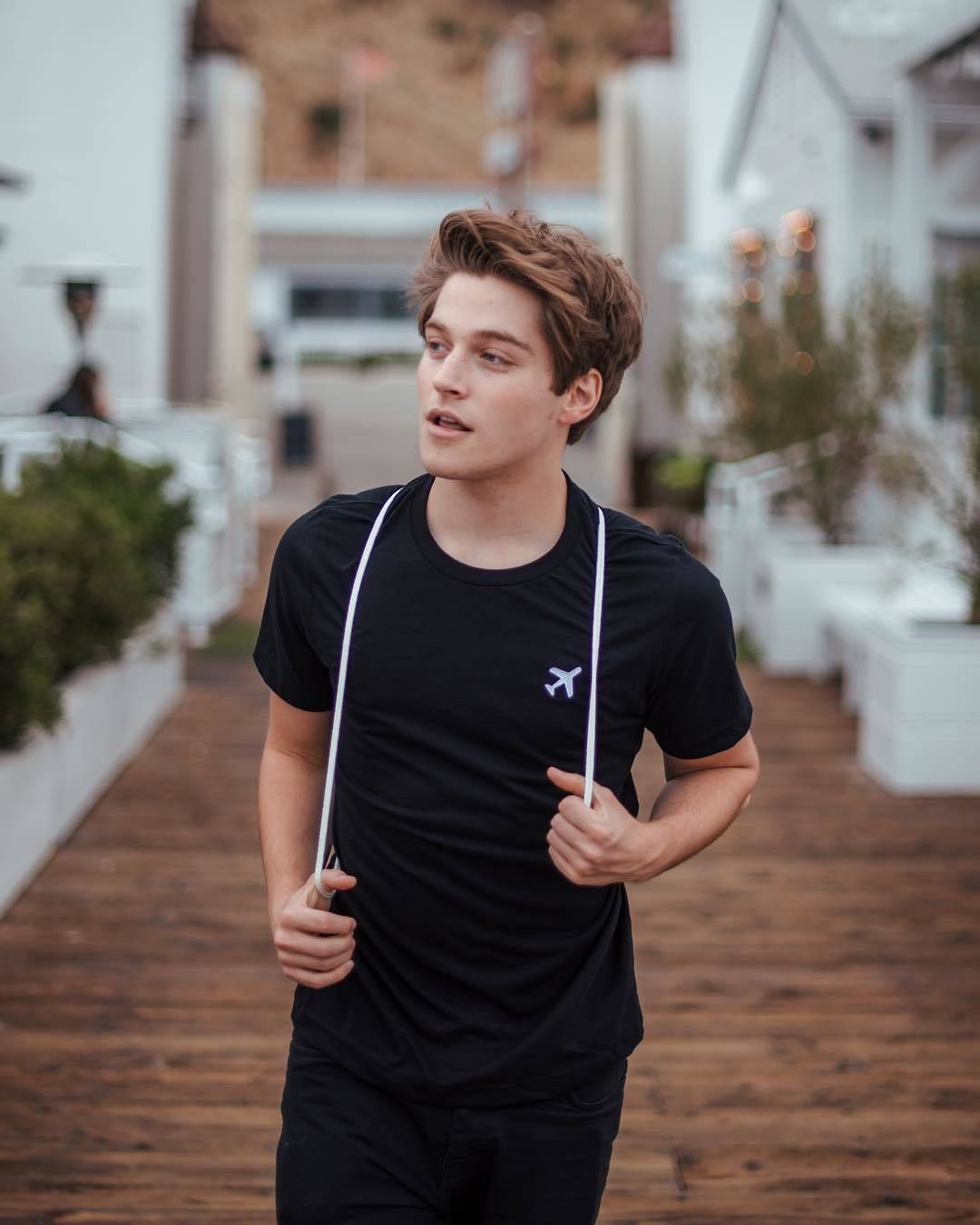1080full-froy-gutierrez.jpg
