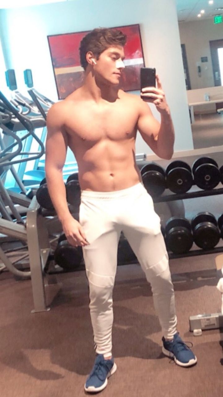 Screenshot_20191123-122546_Twitter.jpg