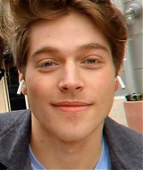 EI988ckXkAAvdIJ_28229.jpg
