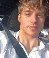 froy_2019_11_16_17_06_18~01.jpg